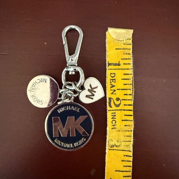 Michael Kors Silver-Tone Logo Purse Charm With Heart & Round Charms - Picture 4 of 5
